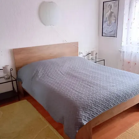 Bjelica Holiday home Kuzelj